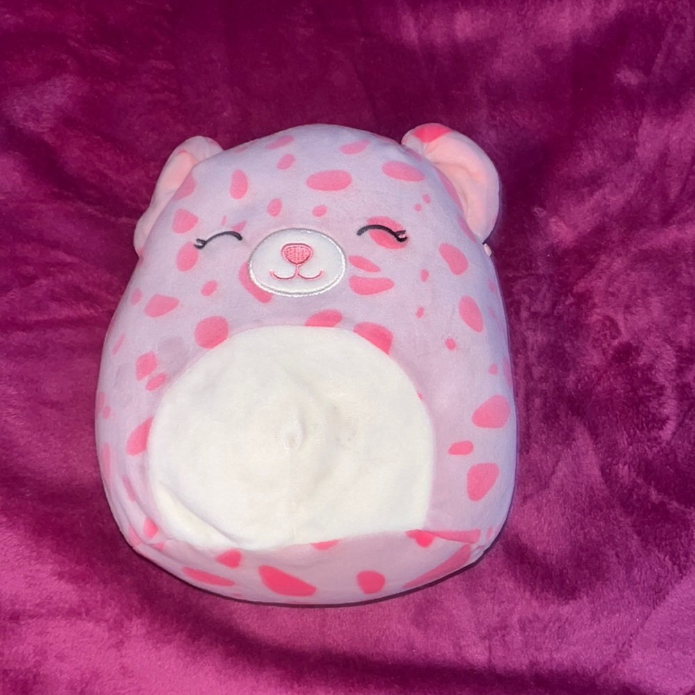 7.5 inch Lorie squishmallow